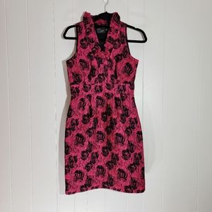 Just Taylor Sleeveless Ruffle Trim V-Neck Black and Pink Floral Print Size 4